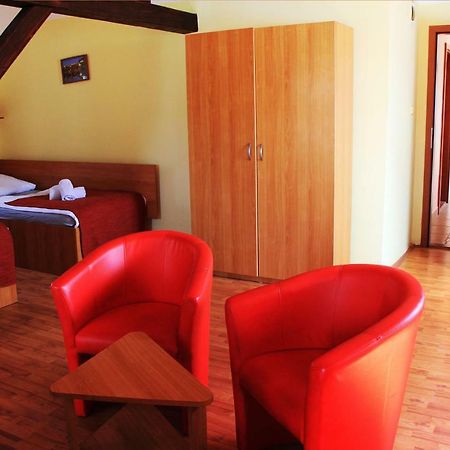 Penzion Relax Kadan Exterior photo